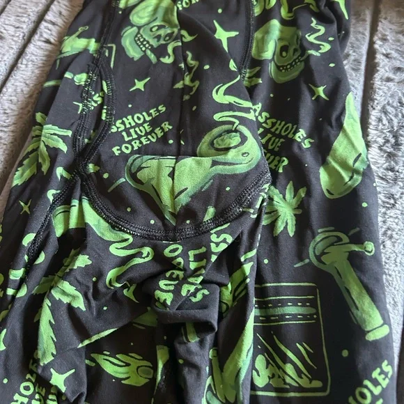 ALF Men’s Stoner Black and Green Graphic Boxers - Picture 2 of 6